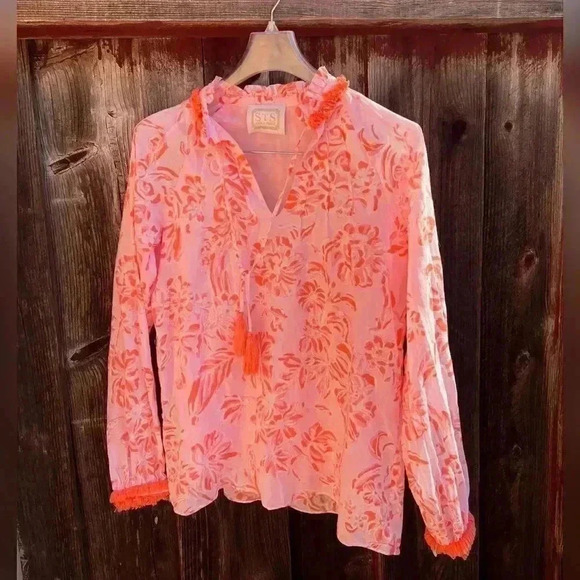 SAIL TO SABLE CORAL TOILE RUFFLE
NECK TOP - Picture 5 of 6